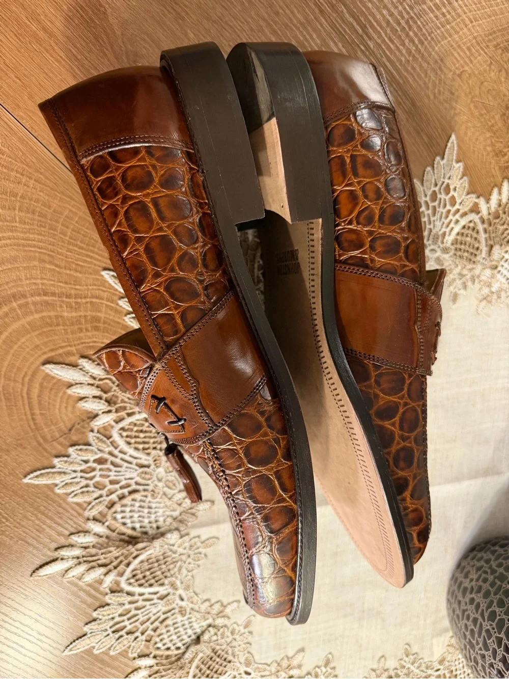 Men’s Johnston & Murphy Leather Tassel Loafers Croc Pattern 9.5 M made in Italy